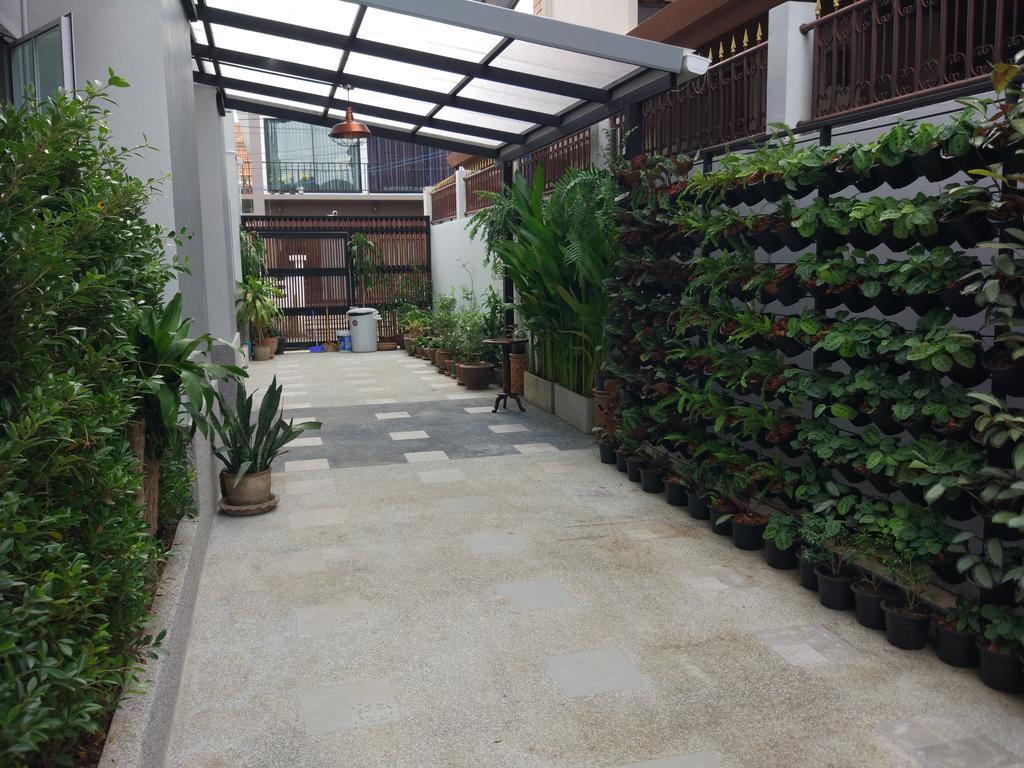 Celosia Chiang Mai Hotel Екстер'єр фото
